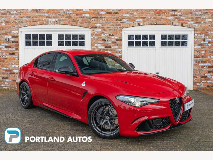 Alfa Romeo Giulia 2.9 V6 Bi-Turbo Quadrifoglio Auto Euro 6 (s/s) 4dr