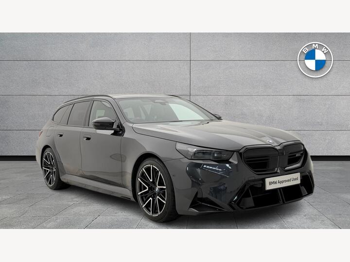 BMW M5 4.4 22.1kWh Touring Steptronic XDrive Euro 6 (s/s) 5dr