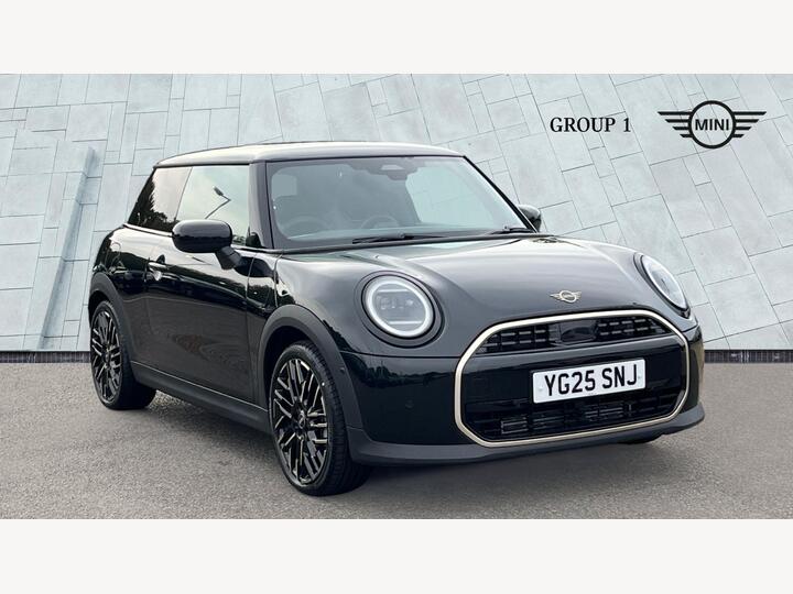 MINI Cooper 1.5C Exclusive Steptronic Euro 6 (s/s) 3dr