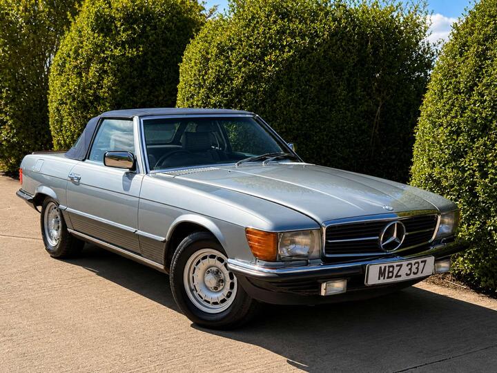 Mercedes-Benz 500 SL V8