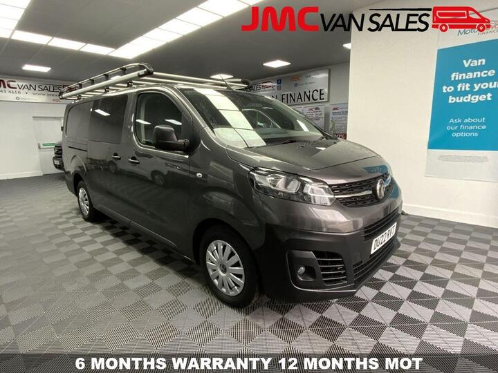 Vauxhall VIVARO 2.0 Turbo D 3100 Dynamic Crew Van L2 H1 Euro 6 (s/s) 6dr