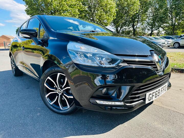 Renault Clio 0.9 TCe Play Euro 6 (s/s) 5dr