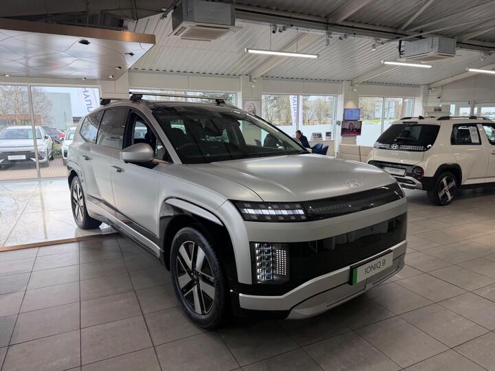 Hyundai IONIQ 9 110kWh Ultimate Auto AWD 5dr