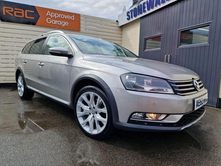 Volkswagen PASSAT 2.0 TDI BlueMotion Tech Alltrack DSG 4Motion Euro 5 (s/s) 5dr