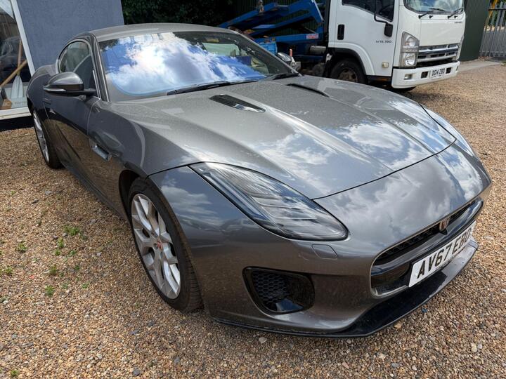 Jaguar F-Type 2.0i R-Dynamic Auto Euro 6 (s/s) 2dr