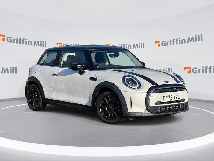 MINI Cooper 1.5C Classic Steptronic Euro 6 (s/s) 3dr