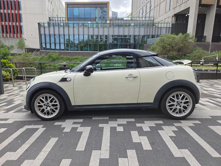 MINI Coupe 1.6 Cooper Euro 5 (s/s) 2dr