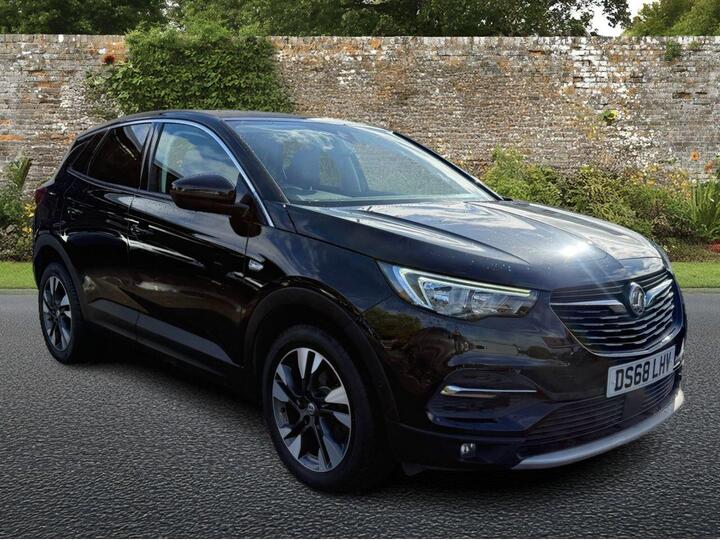 Vauxhall GRANDLAND X 1.2 Turbo Sport Nav Auto Euro 6 (s/s) 5dr