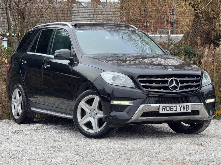 Mercedes-Benz M Class 3.0 ML350 V6 BlueTEC AMG Sport G-Tronic 4WD Euro 6 (s/s) 5dr Mercedes-Benz M Class 3.0 ML350 V6 BlueTEC AMG Sport G-Tronic 4WD Euro 6 (s/s) 5dr
