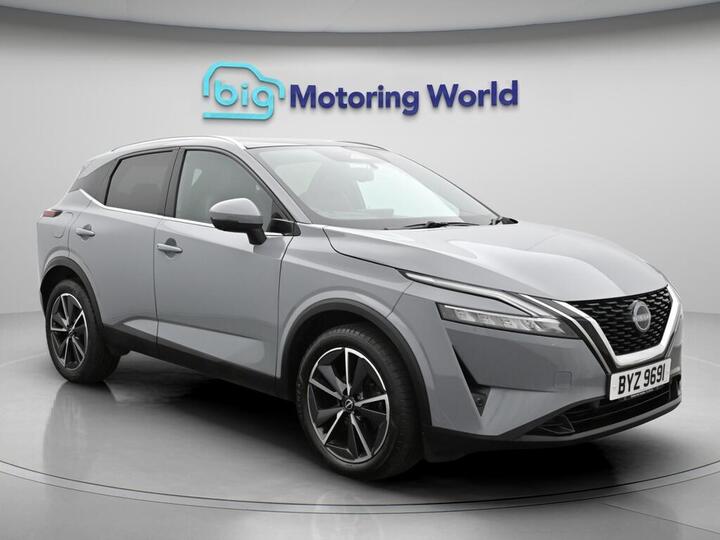 Nissan Qashqai 1.3 DIG-T MHEV Tekna XTRON Euro 6 (s/s) 5dr