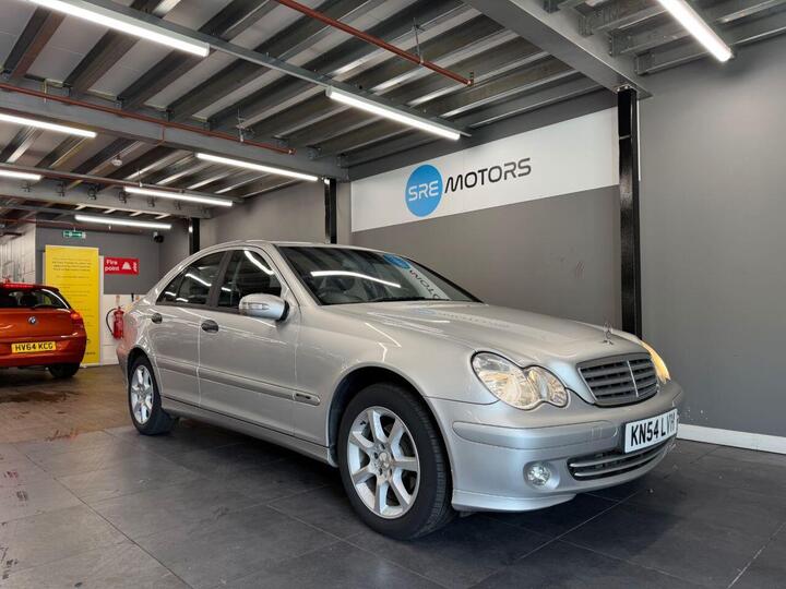 Mercedes-Benz C-CLASS 1.8 C180 Kompressor Classic SE 4dr