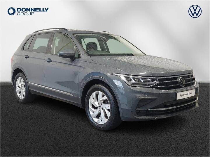 Volkswagen Tiguan 1.5 TSI Life Euro 6 (s/s) 5dr