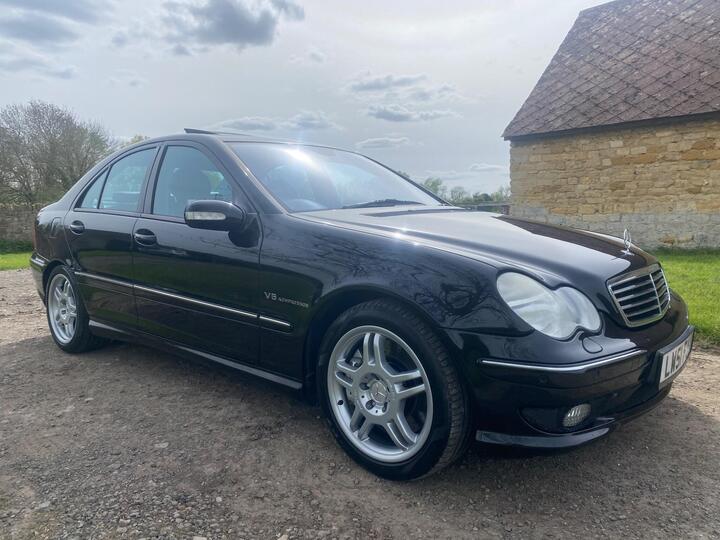 Mercedes-Benz AMG 3199 Cc