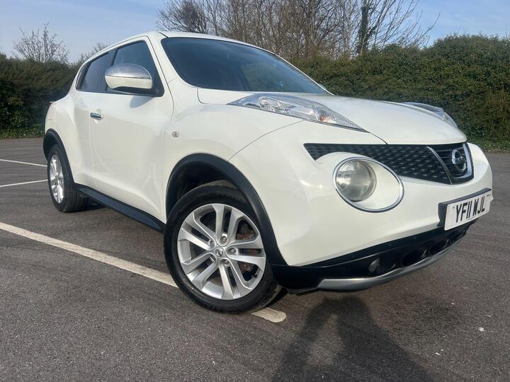 Nissan Juke 1.6 DIG-T Tekna Euro 5 5dr Nissan Juke 1.6 DIG-T Tekna Euro 5 5dr