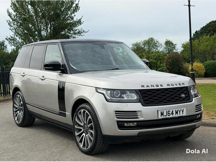 Land Rover Range Rover 3.0 TD V6 Vogue SE Auto 4WD Euro 5 (s/s) 5dr Land Rover Range Rover 3.0 TD V6 Vogue SE Auto 4WD Euro 5 (s/s) 5dr