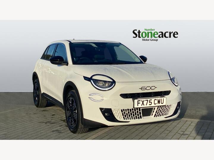 Fiat 600 1.2 MHEV E-DCT Euro 6 (s/s) 5dr