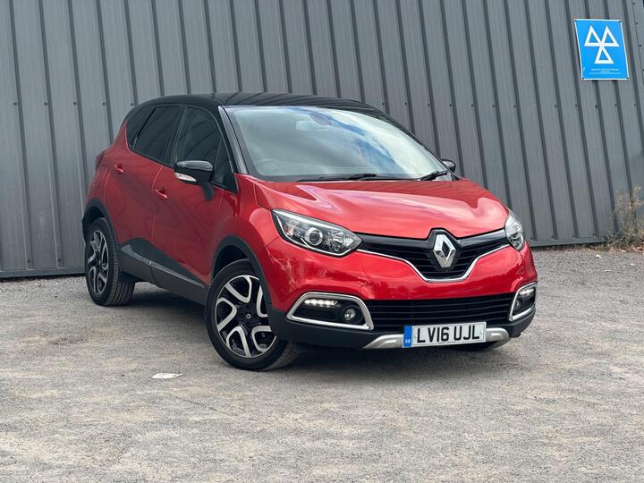 Renault Captur 1.2 TCe ENERGY Signature Nav Auto Euro 6 (s/s) 5dr