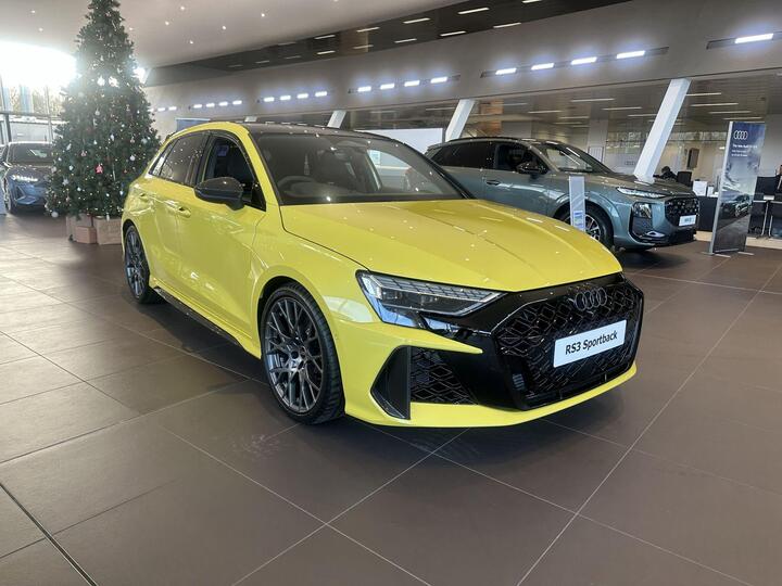 Audi RS3 2.5 TFSI Carbon Vorsprung Sportback S Tronic Quattro Euro 6 (s/s) 5dr