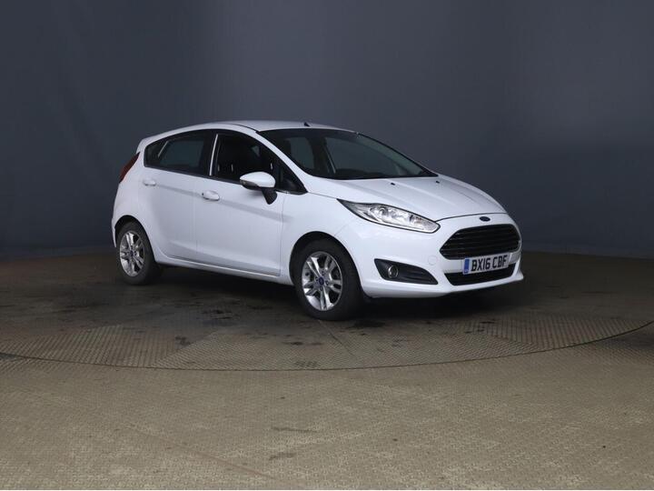 Ford FIESTA 1.0T EcoBoost Zetec Euro 6 (s/s) 5dr