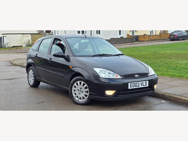 Ford Focus 2.0i 16v Ghia 5dr