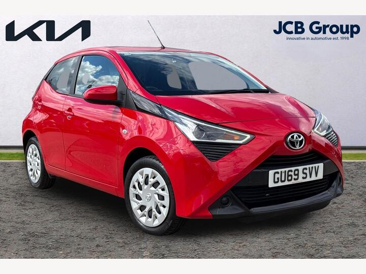 Toyota AYGO 1.0 VVT-i X-play Euro 6 5dr