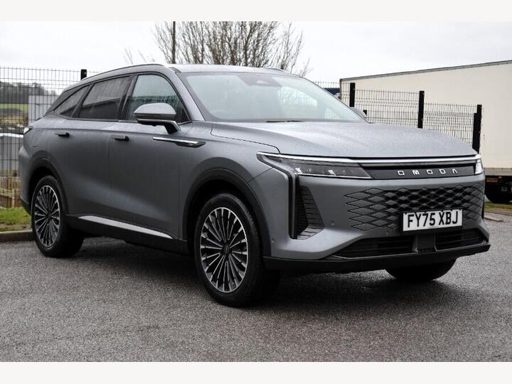 Omoda 9 1.5T SHS 34.46kWh Noble DHT3 4WD Euro 6 (s/s) 5dr
