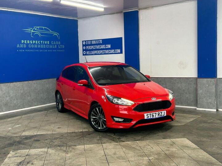 Ford FOCUS 1.0T EcoBoost ST-Line Euro 6 (s/s) 5dr