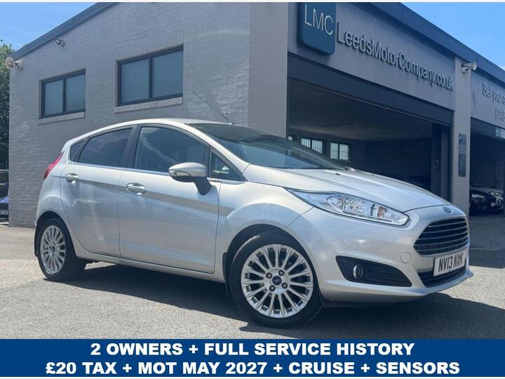 Ford FIESTA 1.0T EcoBoost Titanium Euro 5 (s/s) 5dr