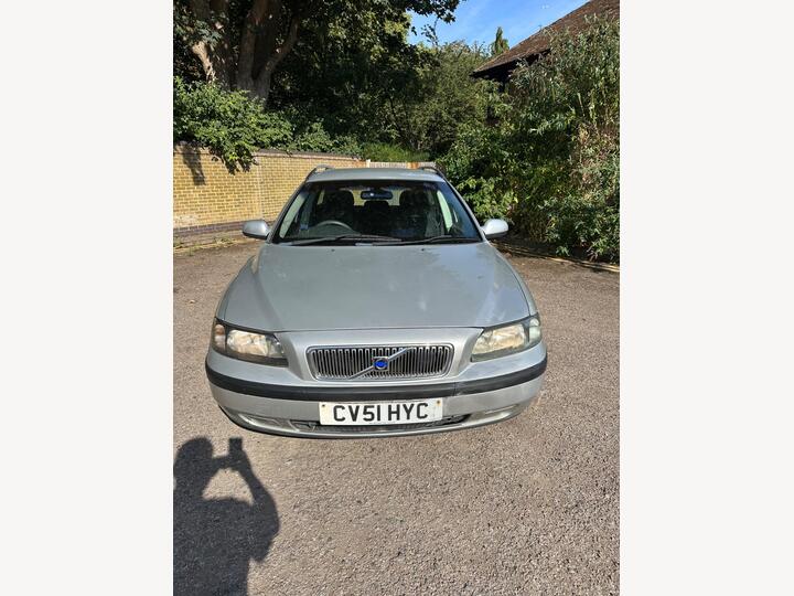 Volvo V70 2.4 5dr