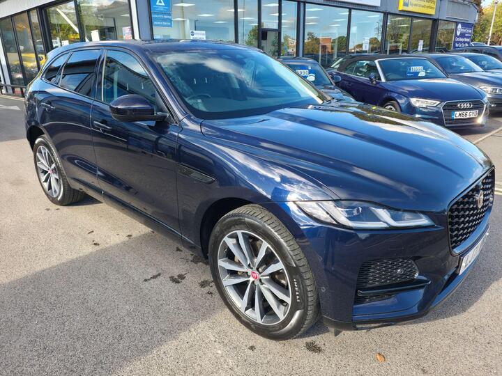 Jaguar F-PACE 2.0 D200 MHEV SE Auto AWD Euro 6 (s/s) 5dr