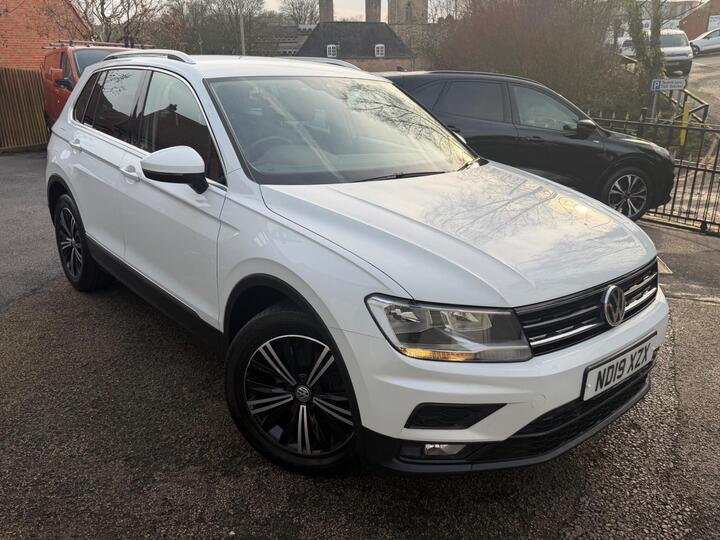 Volkswagen Tiguan 2.0 TDI SE Navigation Euro 6 (s/s) 5dr