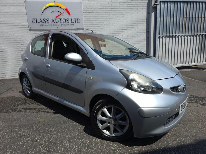 Toyota AYGO 1.0 VVT-i Platinum MultiMode Euro 4 5dr (AC)