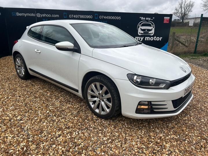 Volkswagen Scirocco 1.4 TSI BlueMotion Tech Euro 6 (s/s) 3dr Volkswagen Scirocco 1.4 TSI BlueMotion Tech Euro 6 (s/s) 3dr
