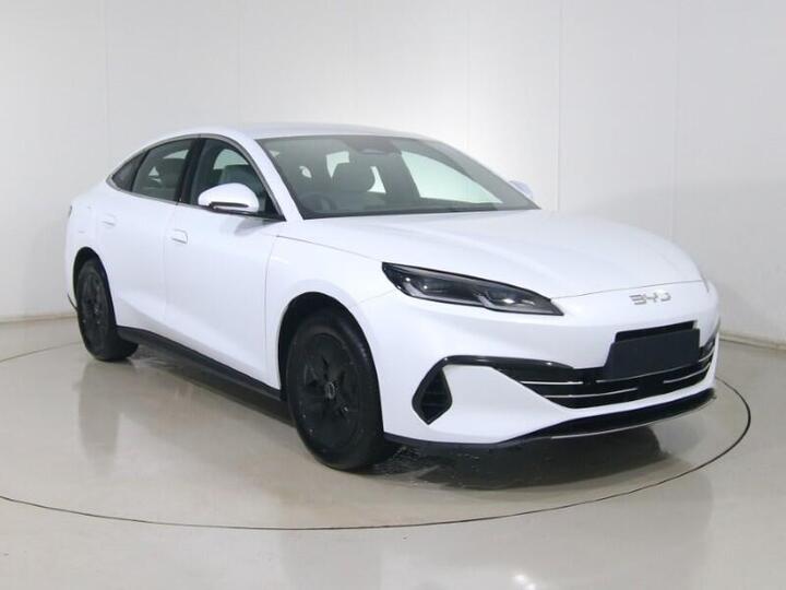 BYD SEAL 6 1.5 DM-i 10kWh Boost CVT Auto Euro 6 (s/s) 4dr