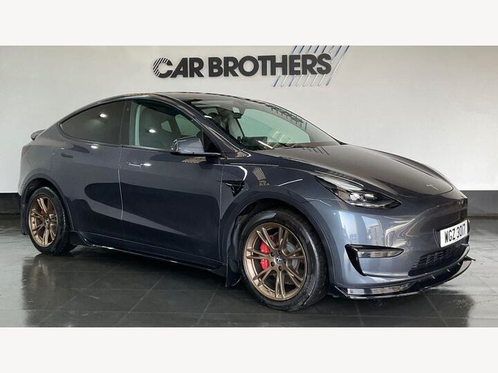 Tesla MODEL Y (Dual Motor) Long Range Auto 4WDE 5dr