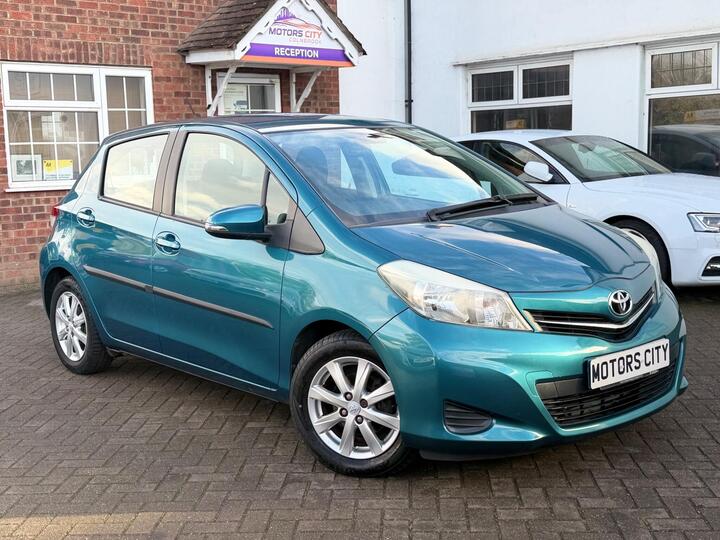 Toyota Yaris 1.33 Dual VVT-i TR Multidrive S Euro 5 5dr