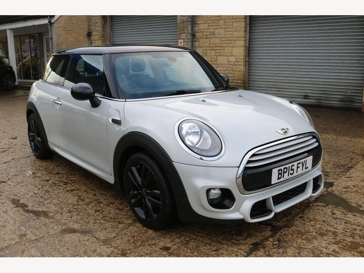 MINI Hatch 1.5 Cooper Euro 6 (s/s) 3dr