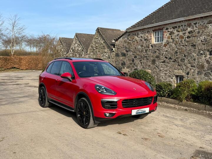 Porsche Cayenne 3.0 TD V6 TiptronicS 4WD Euro 6 (s/s) 5dr