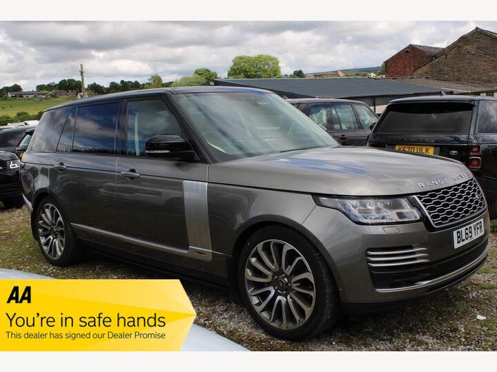 Land Rover Range Rover 4.4 SD V8 Autobiography Auto 4WD Euro 6 (s/s) 5dr LWB Land Rover Range Rover 4.4 SD V8 Autobiography Auto 4WD Euro 6 (s/s) 5dr LWB