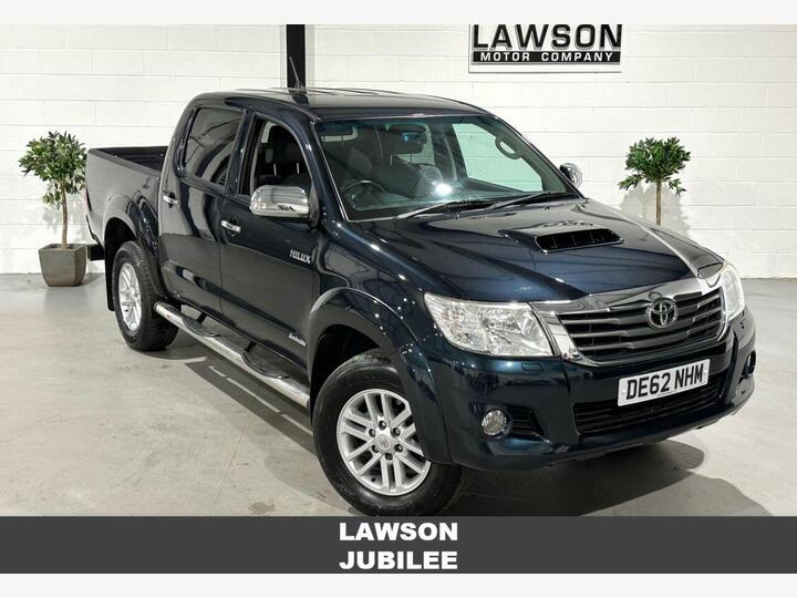 Toyota HI-LUX 3.0 D-4D Invincible 4WD Euro 5 4dr