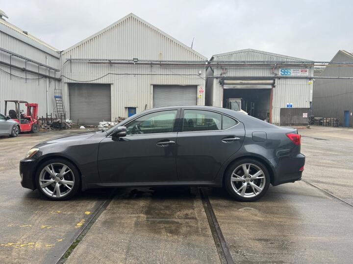 Lexus IS 2.5 250 SE-L 4dr