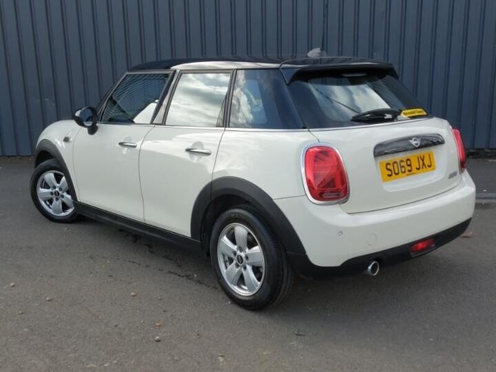 MINI Hatch 1.5 Cooper Classic Euro 6 (s/s) 5dr