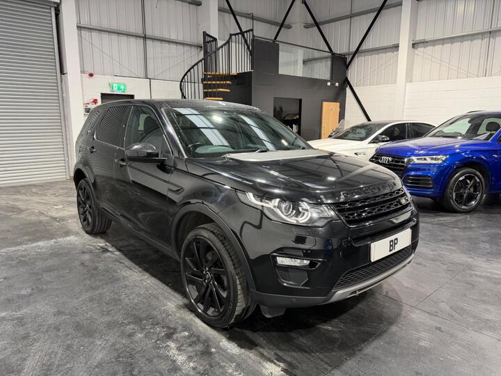 Land Rover Discovery Sport 2.0 TD4 HSE Black Auto 4WD Euro 6 (s/s) 5dr Land Rover Discovery Sport 2.0 TD4 HSE Black Auto 4WD Euro 6 (s/s) 5dr