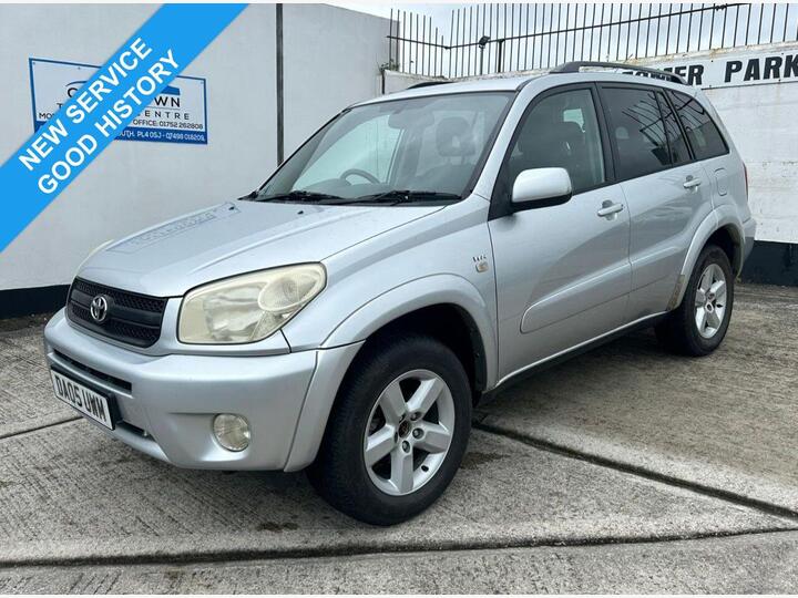 Toyota RAV4 2.0 VVT-i XT-R 4WD 5dr Toyota RAV4 2.0 VVT-i XT-R 4WD 5dr