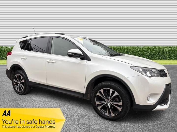 Toyota RAV4 2.2 D-CAT Invincible Auto 4WD Euro 5 5dr