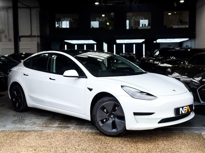 Tesla Model 3 Standard Range Plus Auto RWD 4dr