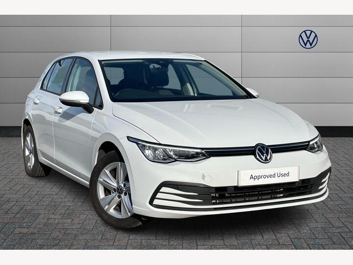 Volkswagen Golf 1.5 ETSI MHEV Life DSG Euro 6 (s/s) 5dr Volkswagen Golf 1.5 ETSI MHEV Life DSG Euro 6 (s/s) 5dr