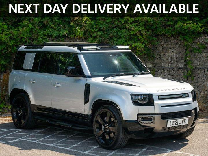 Land Rover DEFENDER 3.0 D300 MHEV X-Dynamic HSE Auto 4WD Euro 6 (s/s) 5dr