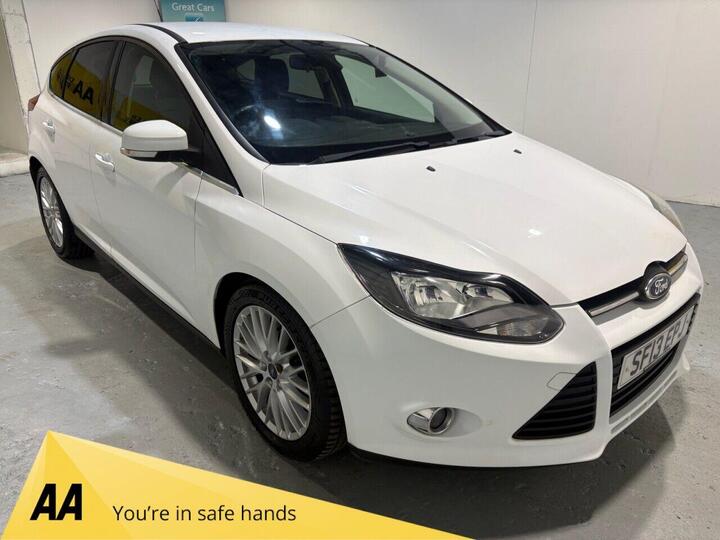 Ford FOCUS 1.0 Zetec Euro 5 (s/s) 5dr