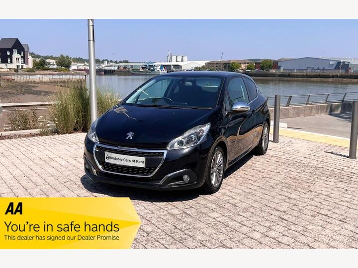 Peugeot 208 1.2 PureTech Allure Euro 6 3dr